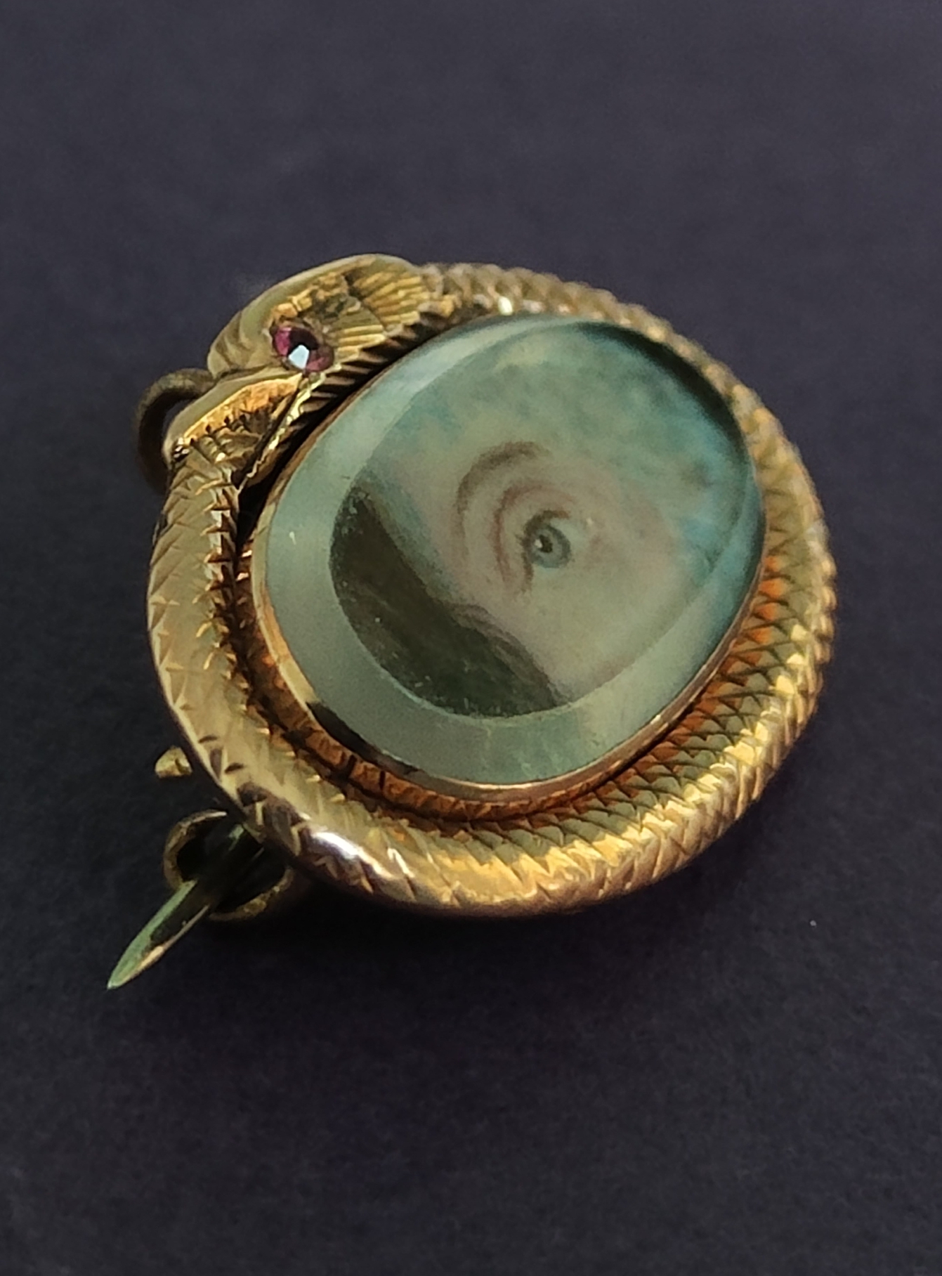 c1800 AUTHENTIC GEORGIAN LOVER'S EYE MOURNING PORTRAIT BROOCH 18ct GOLD OUROBOROS MOUNT - Image 6