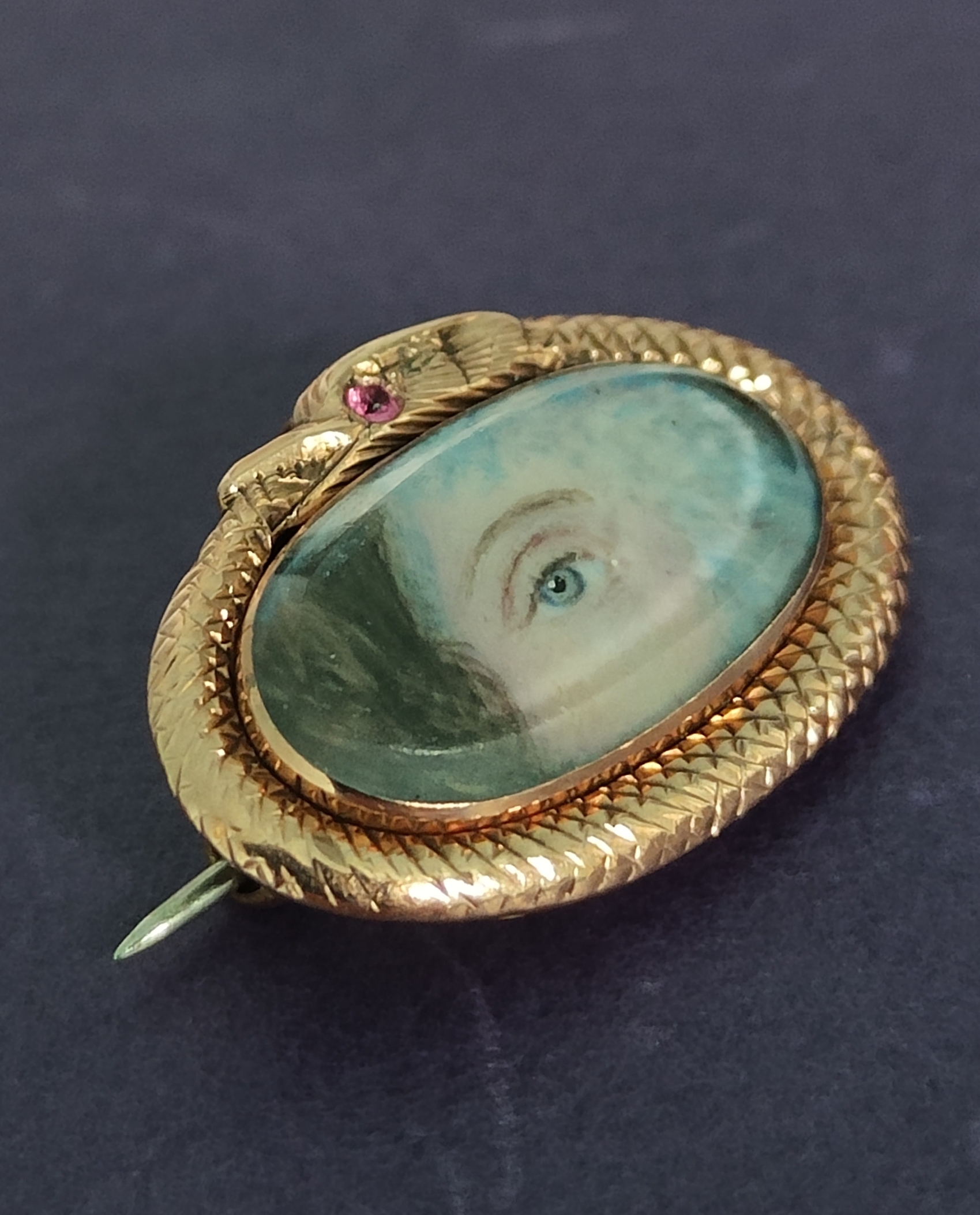 c1800 AUTHENTIC GEORGIAN LOVER'S EYE MOURNING PORTRAIT BROOCH 18ct GOLD OUROBOROS MOUNT - Image 7